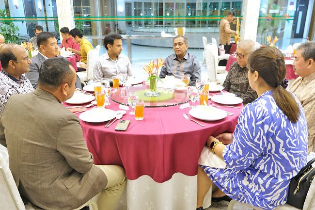 photo_2023-12-09_11-00-32